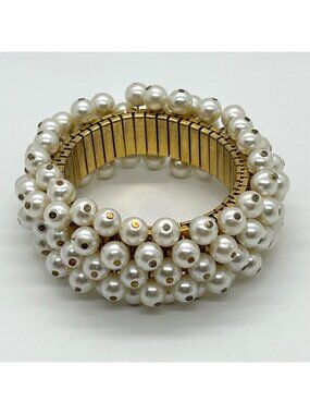 Vintage Faux Pearl Cha-Cha Stretch Bracelet With Gold-Toned Expansion Design